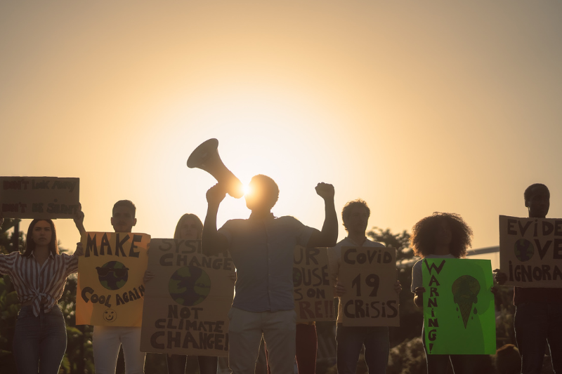 Diritto di manifestare nel mondo